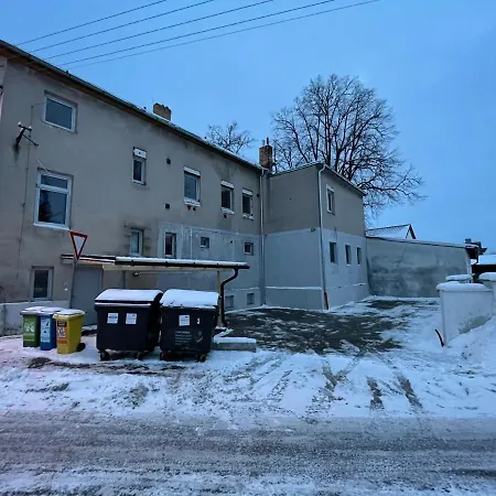 Apartma Se 3-mi Loznicemi *
