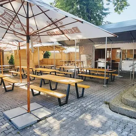 Apartma Se 3-mi Loznicemi Lägenhet *